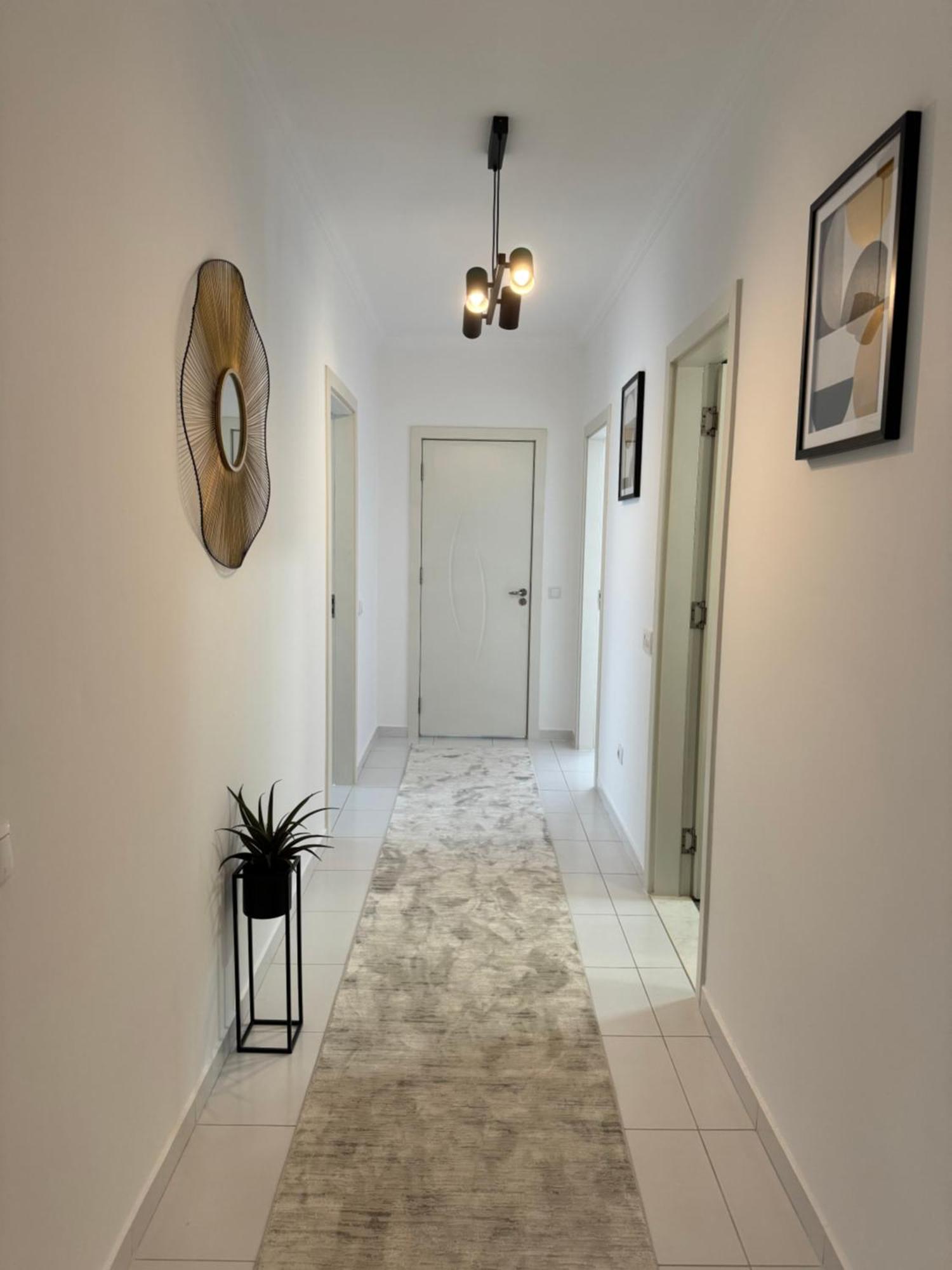 Ferienwohnung Penthouse Exclusive Pristina Exterior foto