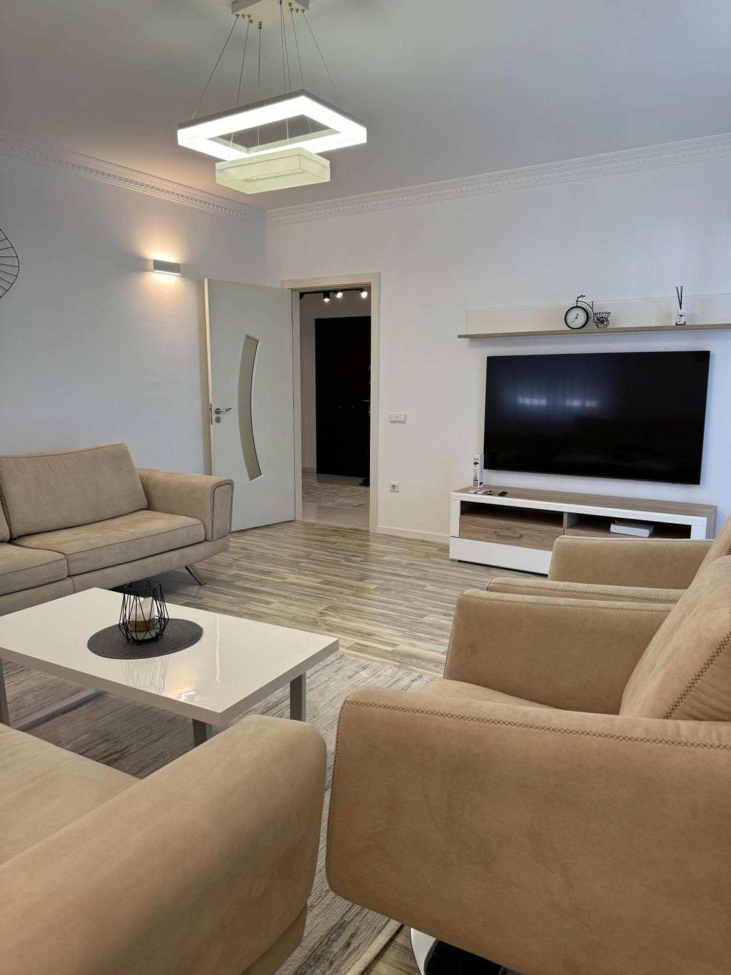 Ferienwohnung Penthouse Exclusive Pristina Exterior foto